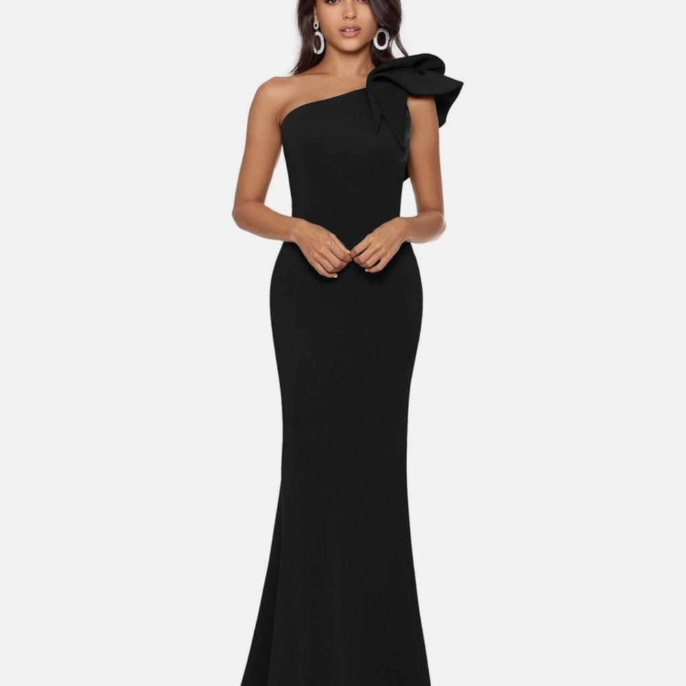 Betsy & Adam Black Asymmetrical Ruffled Gown